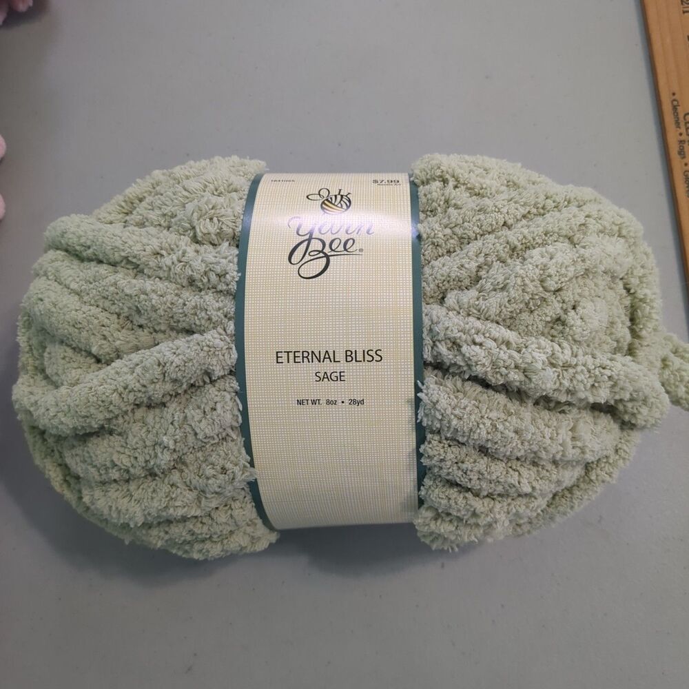 YARN BEE ETERNAL BLISS ~Sage ~ SUPER BULKY BLANKET ~ 8oz/28yds